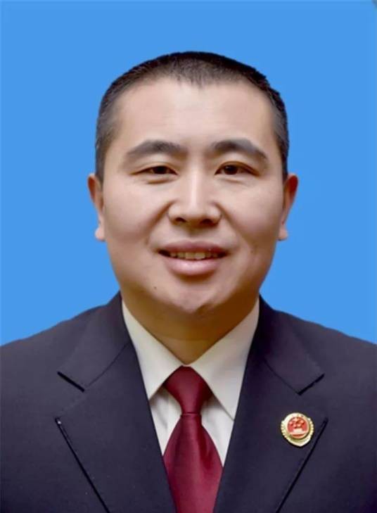 刘斐(定州市人民检察院党组书记、检察长)
