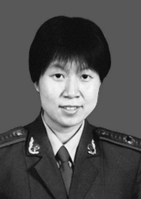 李晓红(抗非烈士、原武警北京总队医院主治医师)