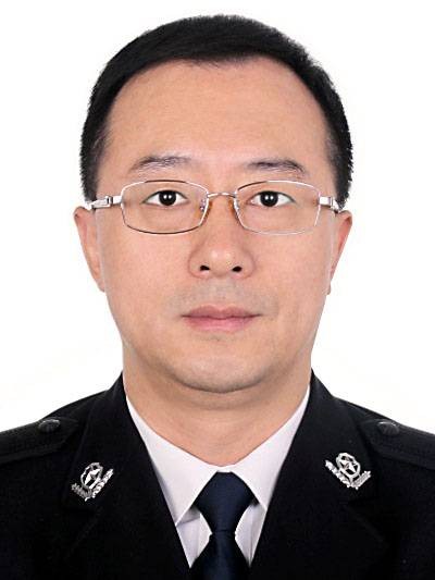 戴德军（四川应急管理厅党委书记、厅长、四川省安全生产委员会办公室主任）