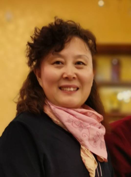 张文华(招生就业办公室副主任)