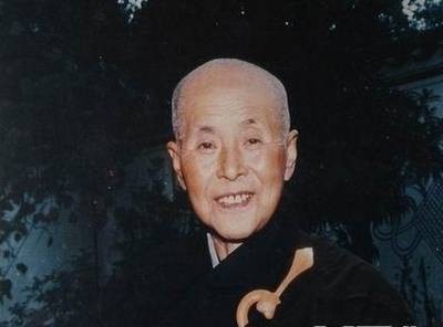 仁义师太