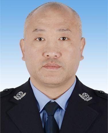 赵吉春(重庆市合川区人民政府党组成员、副区长,区公安局党委书记、局长,督察长(兼))