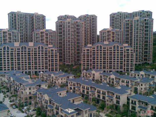 龙岗鸿基花园