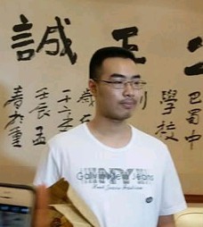 杨馥伟
