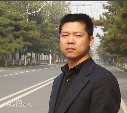 张强(中国书法家协会会员)