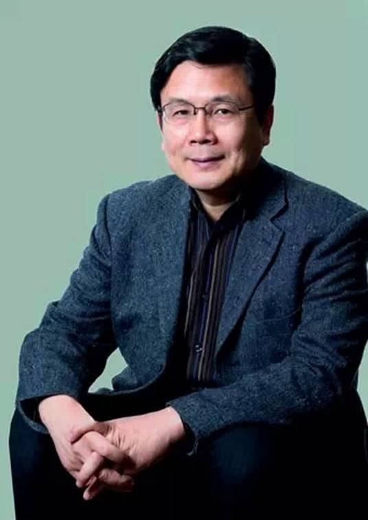 山高路远(诗人汪国真诗歌代表作)