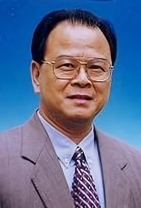 曹伯纯