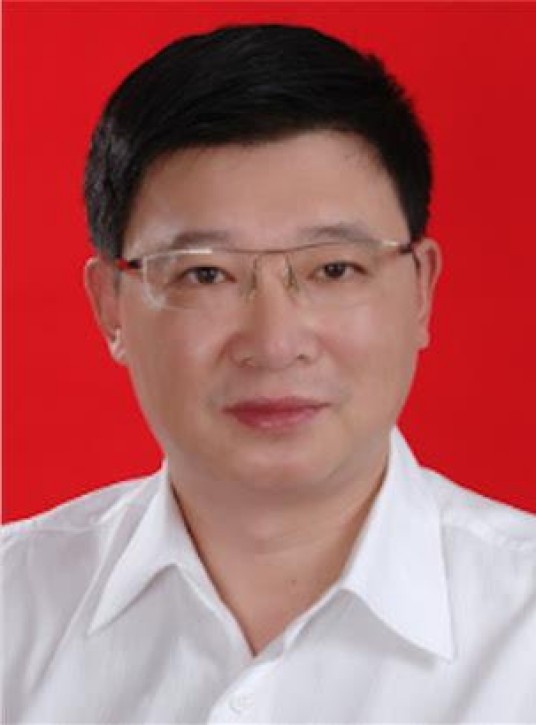 谭先振