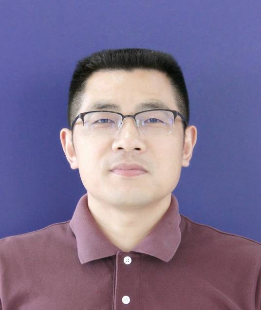陈庆华(湖北省荆州市教育局党组成员、副局长)