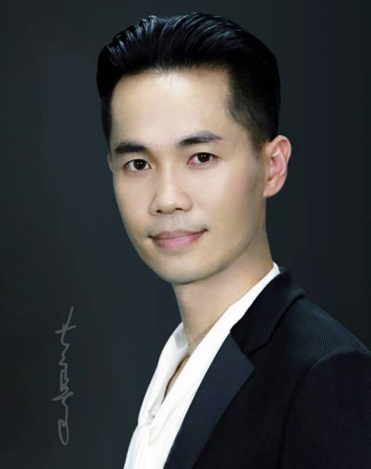 黄治奇