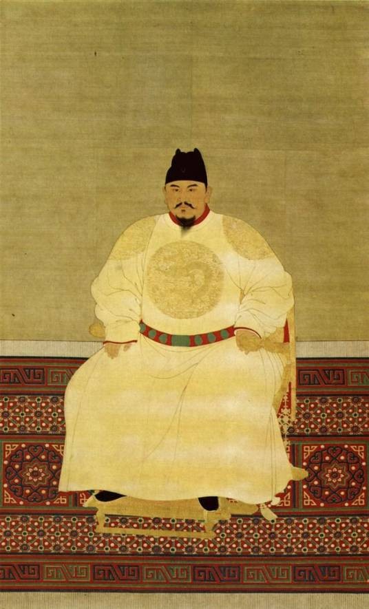 衮龙袍