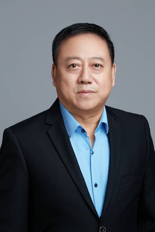王明荣(光合新兴产业控股集团股份有限公司董事长)