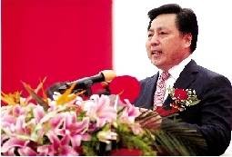 卢福明（启福置业董事长）