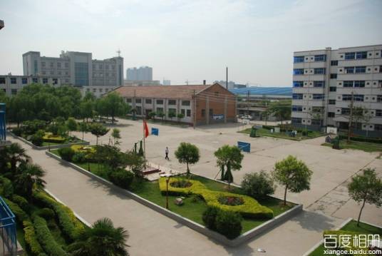 新乡卫生学校