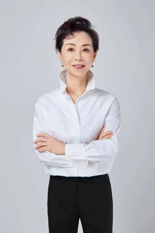 廖菁(配音导演、配音演员、国家一级演员)