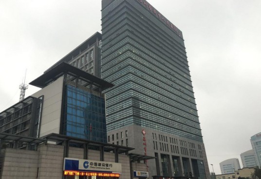 苏美中心