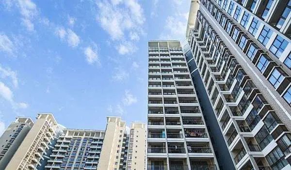 全国多地鼓励农民进城买房,农民进城买房有哪些利弊?