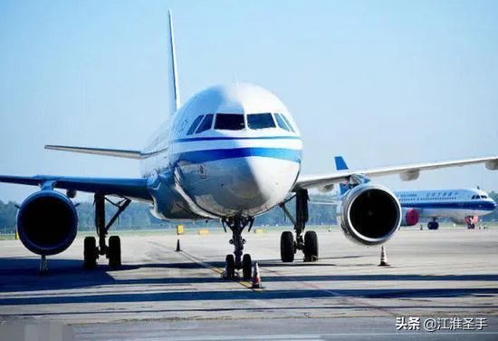 看到特朗普禁止中国航班飞美国新闻大家怎么看?