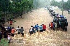 近百河流超警戒 今年会发生98洪水吗？