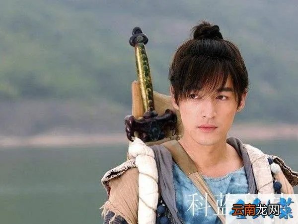 何琳照片,你知道那些明星有\”缺陷美\”