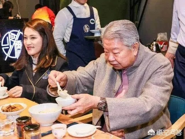 如何成为美食家?