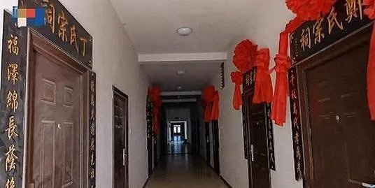 小区住十万个骨灰盒，具体是什么情况？