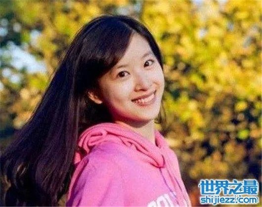 章丽厚身价超十亿,奶茶妹妹原来也是富家千金?