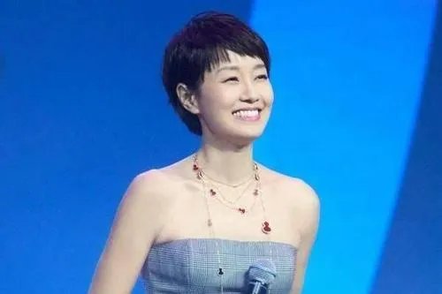 马伊琍离婚后首开工