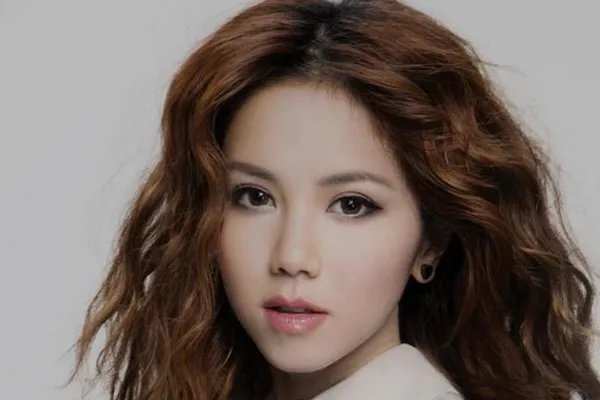 最近流行的歌曲都是哪些？