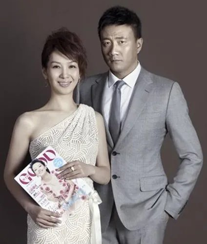 胡军老婆资料曝光  回顾胡军卢芳婚恋史