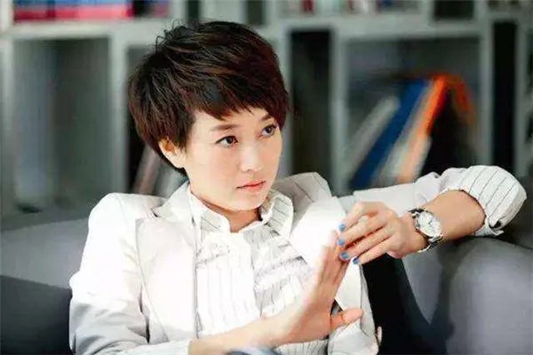 马伊琍离婚后首开工