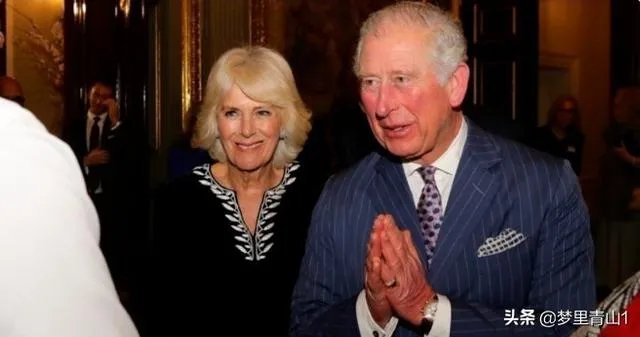 怎么看待英国首相鲍尼斯.约翰逊,疫情检测呈阳性呢?