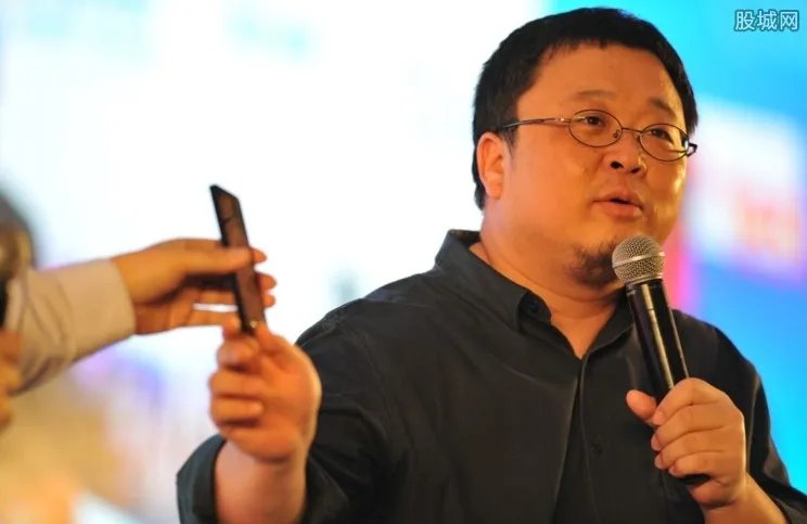 锤子科技陷入危机 有消息称连员工薪资都支付不起