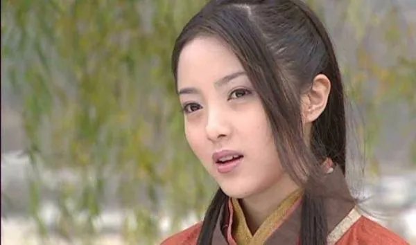 卫子夫王灵低调嫁给圈外老公恩爱如初，他们是有多恩爱？