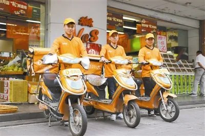 关于我国外卖用户规模近5亿人这一现象，你有何看法？
