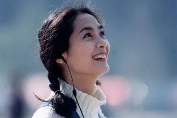 演员李婷去世的时候,丈夫和女儿为何没陪伴她呢?