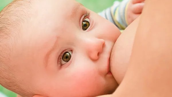 婴幼儿护肤品有什么特点 怎样选购婴幼儿护肤品