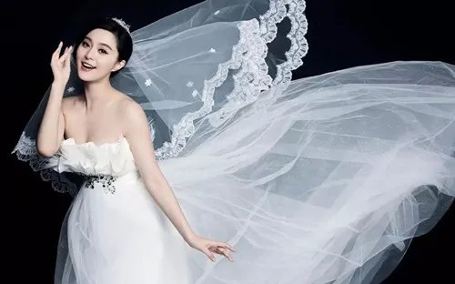 维多利亚女王婚纱是怎样的 什么颜色的婚纱好看
