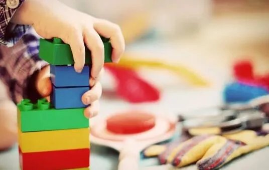 ​大连所有幼儿园全部暂停是怎么回事  大连为什么所有幼儿园全部暂停