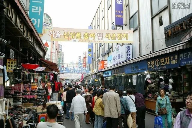 韩国再现集体感染疫情 电商公司数十人确诊