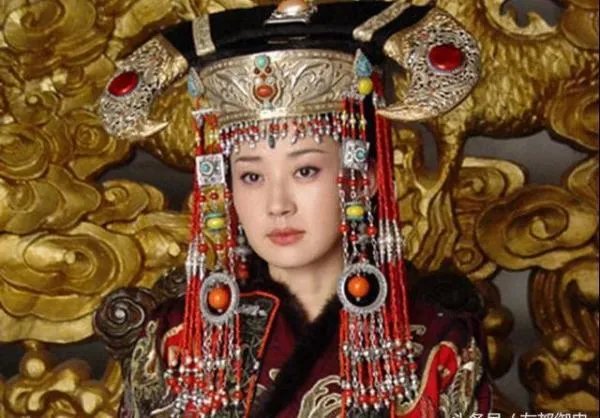 清朝孝庄皇后是死后才叫孝庄是哪个旗的人?