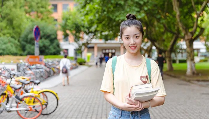 辣台妹是什么意思