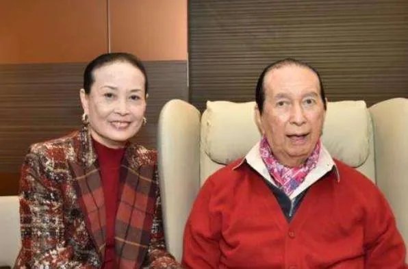 蓝琼缨年轻时太漂亮了：蓝琼缨年轻时的照片