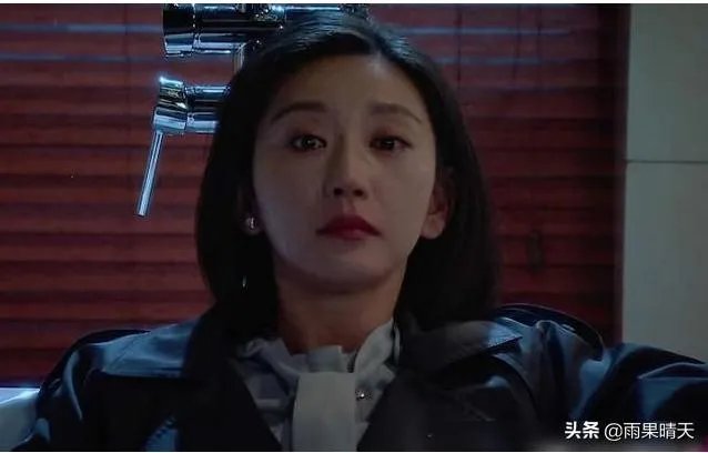 如何看待《演员请就位2》唐一菲退赛这件事?