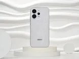 夏普AQUOS S2背部：3D玻璃上浮雕Logo