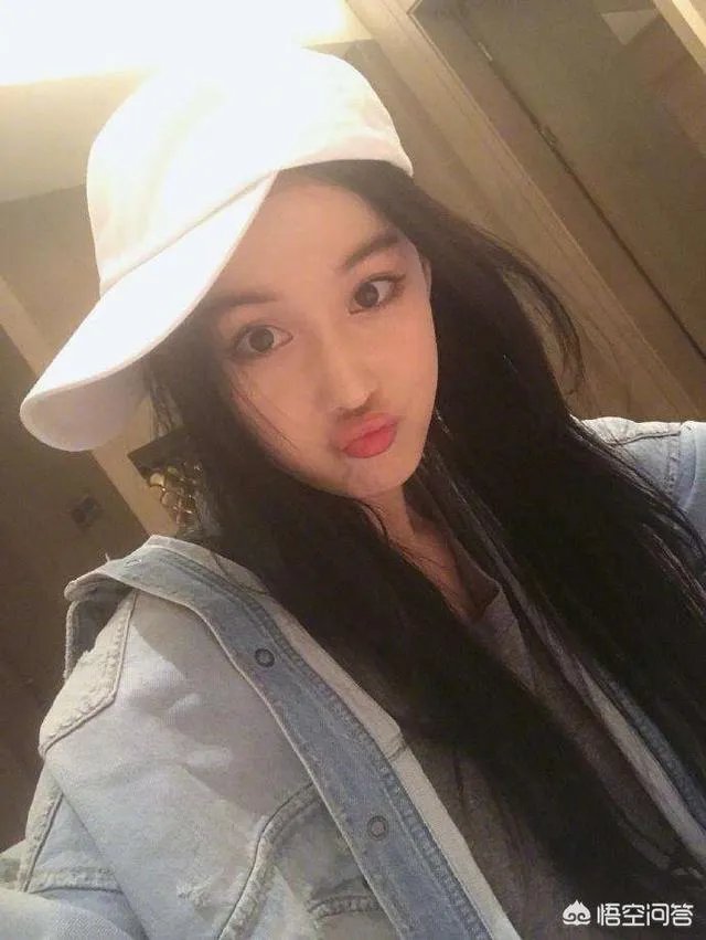 为啥张馨予在被骗后立马发微博引起大众关注后,对方便立马退钱道歉了,你觉这事奇怪吗?