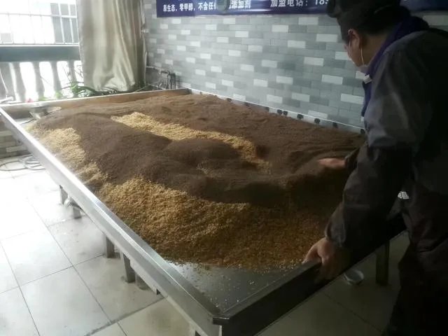酒业泰斗秦含章,高寿112岁,是不是证明了喝酒长寿?