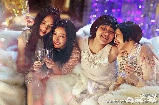 如何看待hold住姐谢依霖“毫无征兆”的宣布结婚?