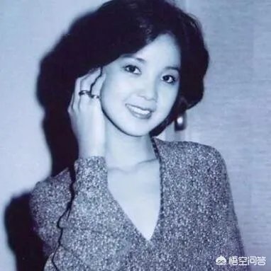 邓丽君为什么在那个年代那么红?
