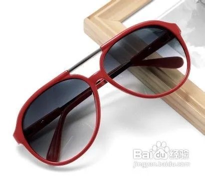 太阳镜适合什么脸型？太阳镜脸型怎么选择？